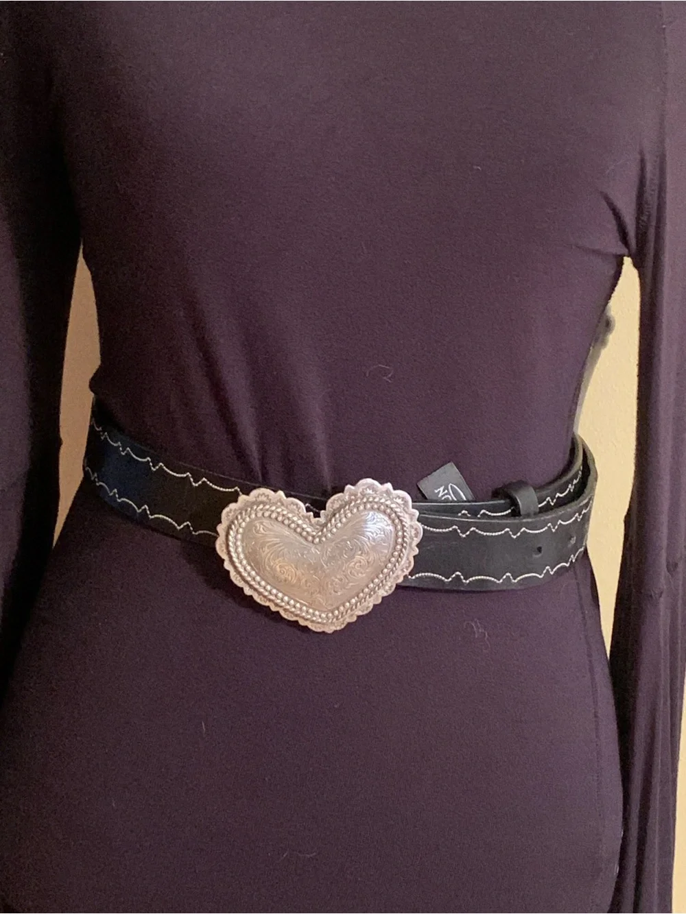 BRIGHTON ladies “Heart of Silver” Vintage belt size Large Gently Preloved